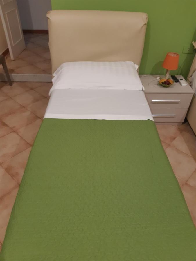 Relais Napoli Velata Bed & Breakfast Luaran gambar