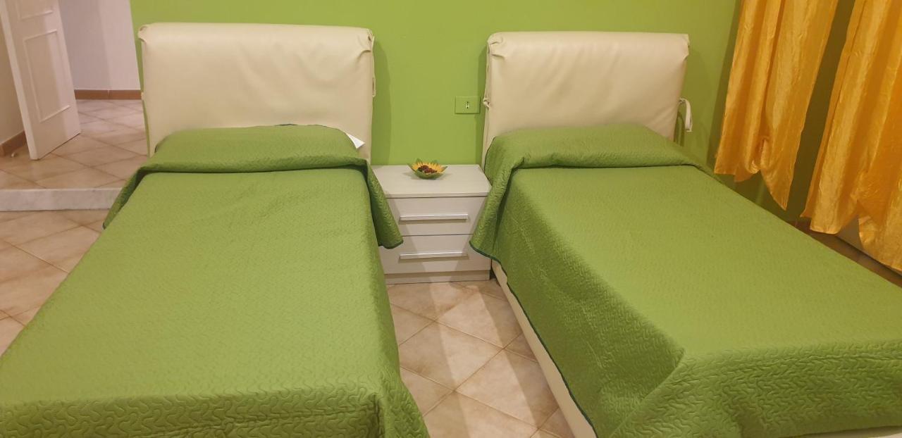 Relais Napoli Velata Bed & Breakfast Luaran gambar